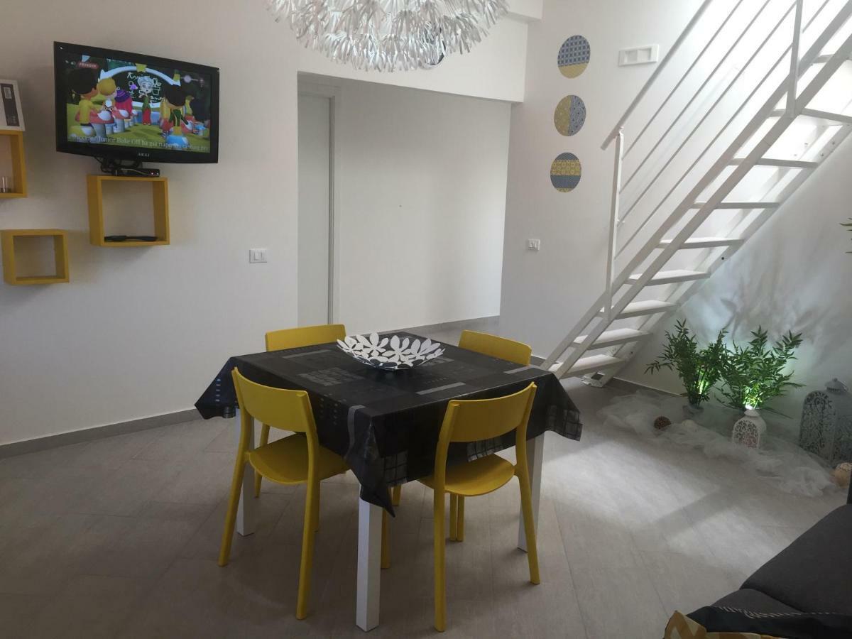 Casa Vacanze Anna Balestrate Exteriör bild